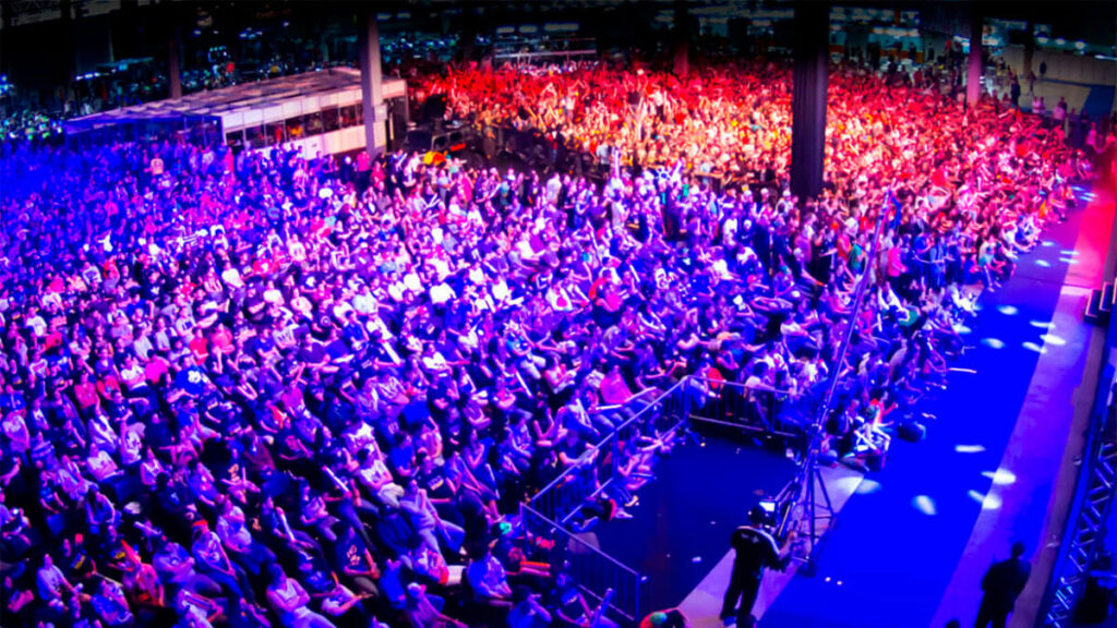 X5 MEGA ARENA